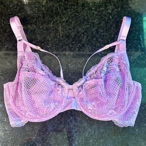 Victoria’s Secret Very Sexy Fabulous Full Cup Fishnet Lace Bra Lilac Purple 34DD